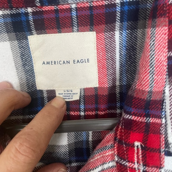 American Eagle Outfitters Red, White and Blue Plaid Shirt Sz L - Picture 2 of 5